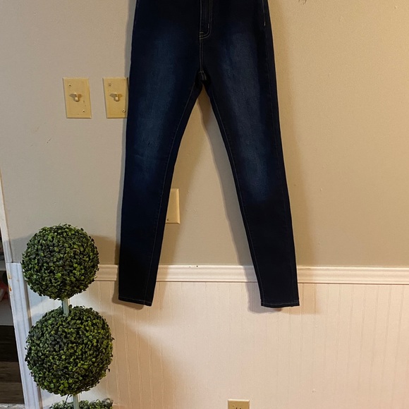 Jeans - Picture 6 of 6